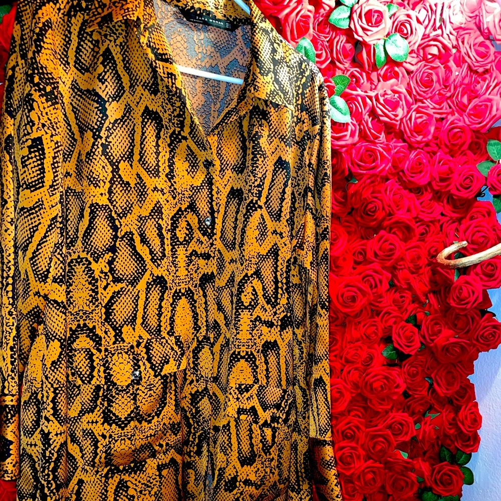 ZARA SNAKE PRINT TRENCH COAT